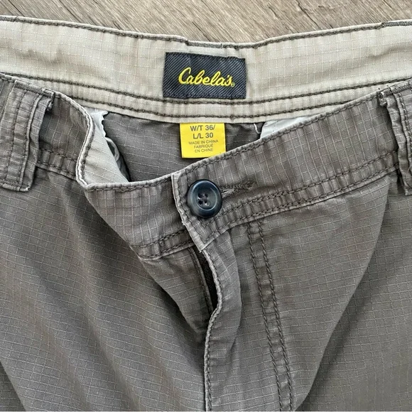 Cabela’s Men’s Cotton Grayish RipStop Cargo Pants Sz 36/30 Outdoor Workwear - Picture 5 of 9